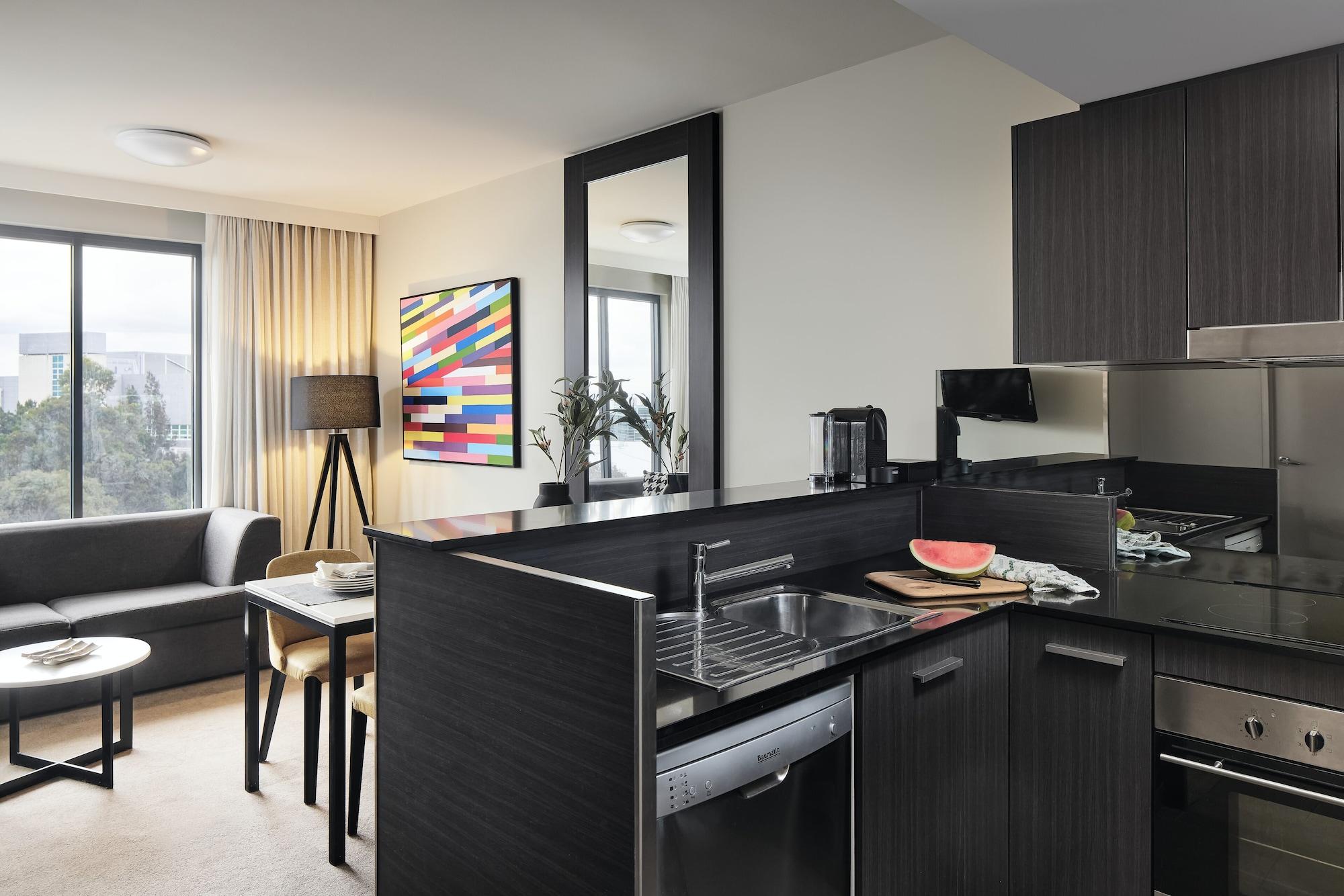 Punthill Aparthotel 4*